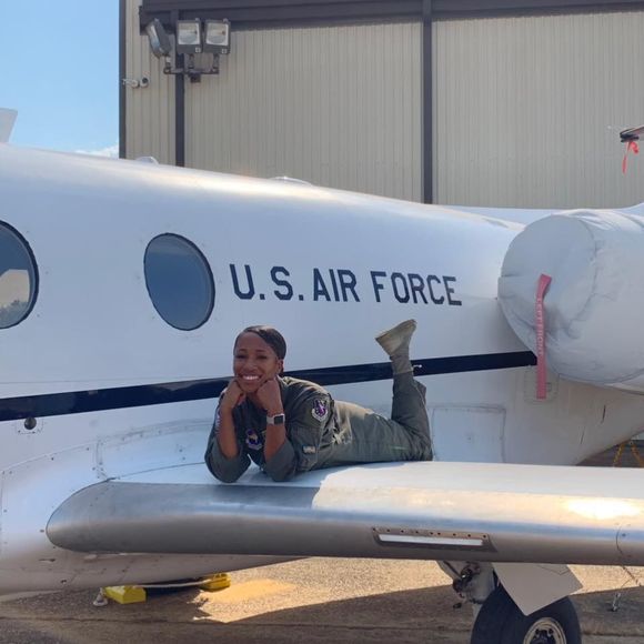 Meet your Posher, Rhea - Picture 1 of 1